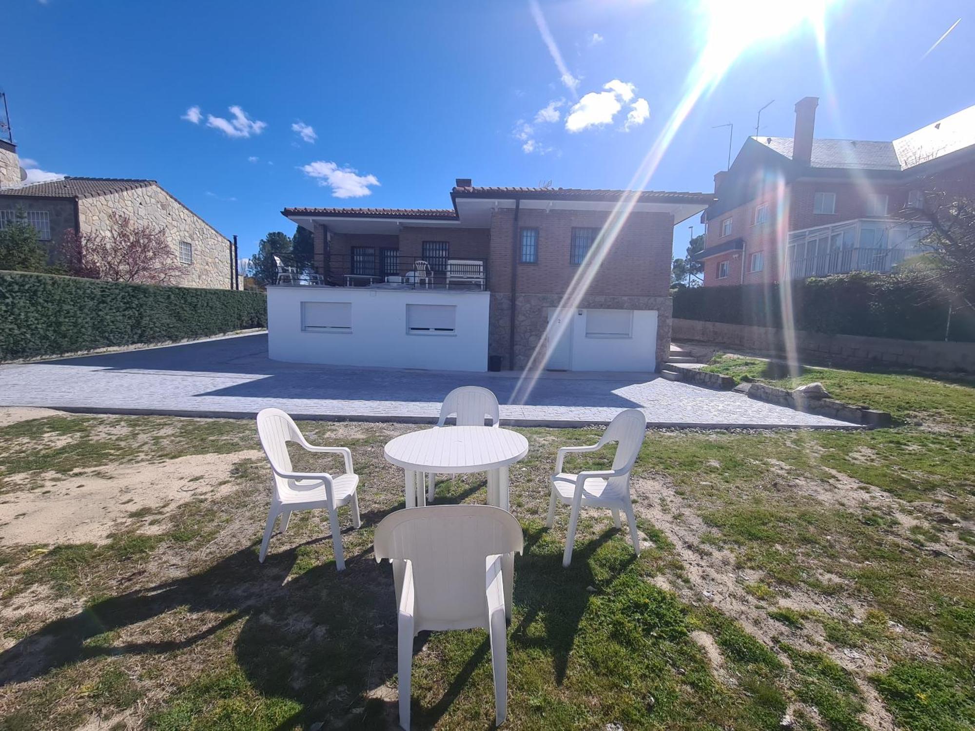 Piso Lujo 3 Habitaciones Las Rozas de Madrid Eksteriør billede